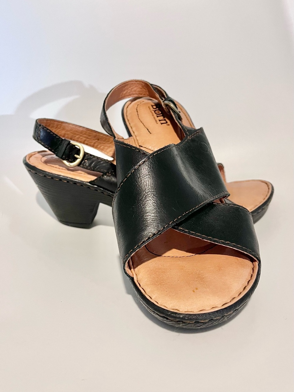 NEW Born Black Leather Sandals